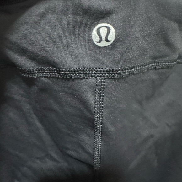 Lululemon Athletica Black Crop Pants with Drawstring Size 12 EUC - Picture 4 of 4